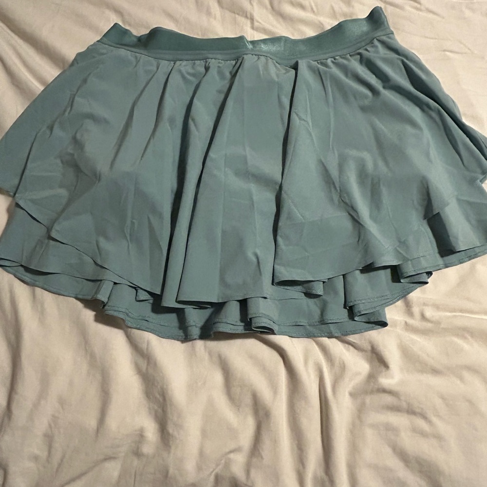Lululemon Court Rival Long size 14 in Riptide
